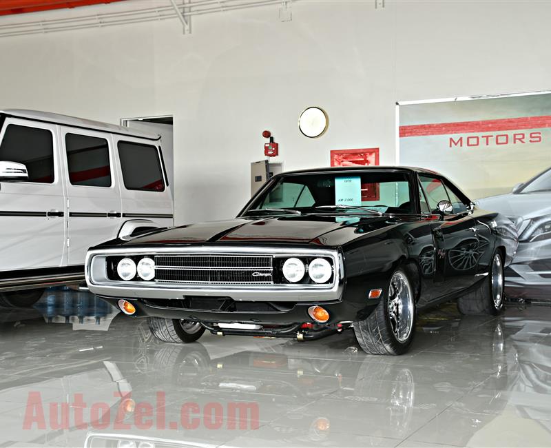 CLASSIC DODGE CHARGER  MODEL 1970 - BLACK - 2000 KM - V8 - GCC 