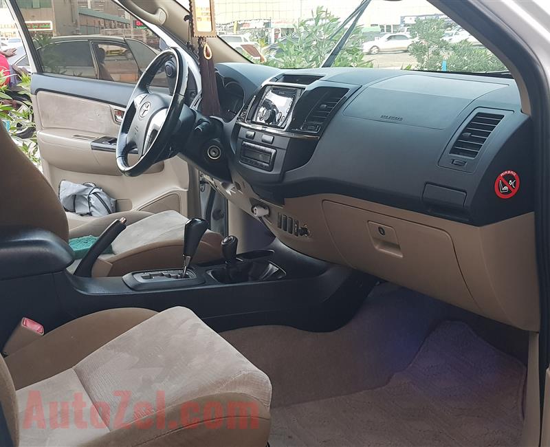 TOYOTA FORTUNER GXR 4.0 MODEL 2014 FOR SALE