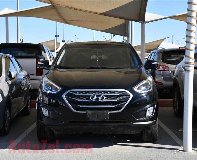 HYUNDAI TUCSON- 2016- BLACK- 76 000 KM- GCC SPECS