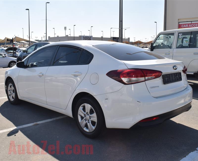 KIA CERATO- 2017- WHITE- 55 000 KM- GCC