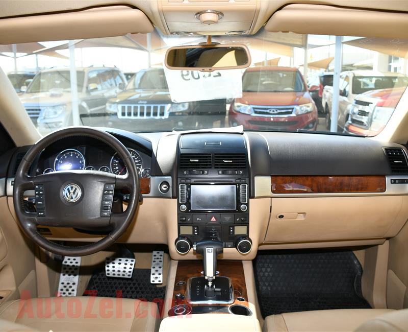 VOLKSWAGEN TOUAREG- 2009- BLACK- 200 000 KM- GCC