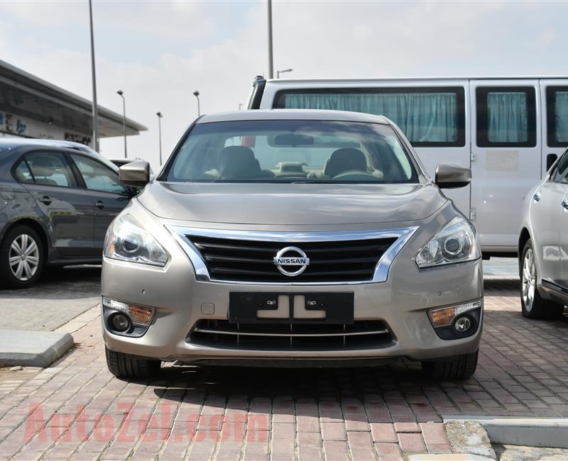 NISSAN ALTIMA NUM 2 MODEL 2016 - GOLD - 74,000 KM - V4