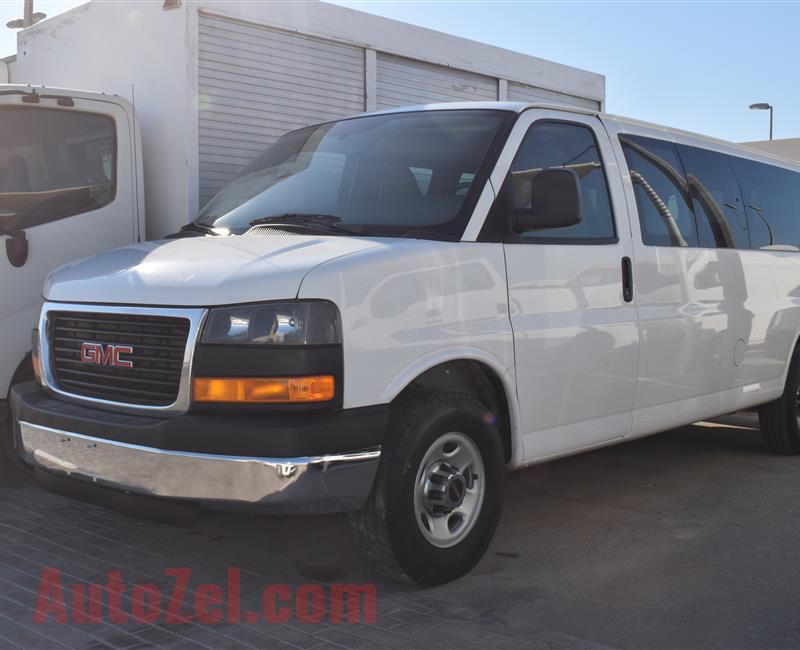 GMC SAVANA- 2016- WHITE- 42 000 KM- GCC SPECS