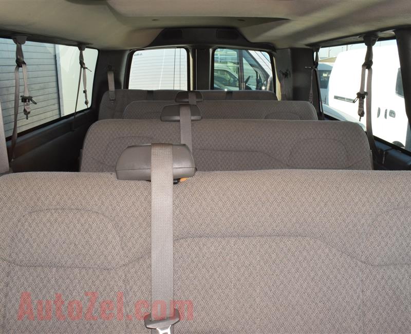 GMC SAVANA- 2016- WHITE- 42 000 KM- GCC SPECS