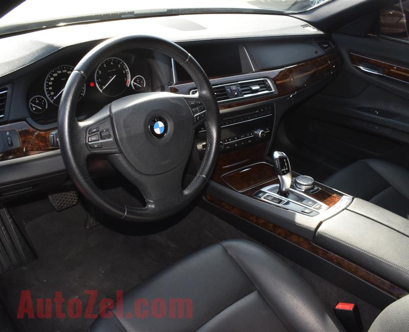 BMW 2015- GOLD- 85 000 KM- GCC SPECS