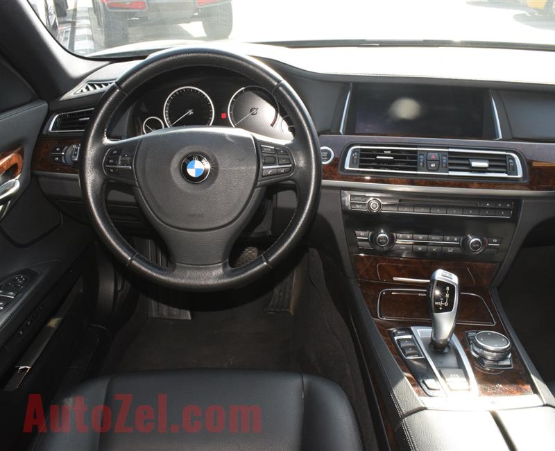 BMW 2015- GOLD- 85 000 KM- GCC SPECS