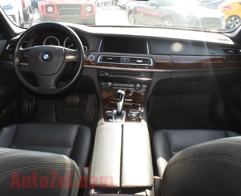 BMW 2015- GOLD- 85 000 KM- GCC SPECS