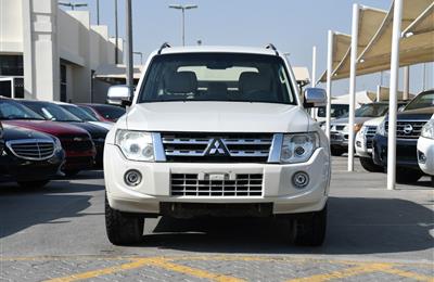 MITSUBISHI PAJERO GLS- 2013- WHITE- 40 000 KM- GCC