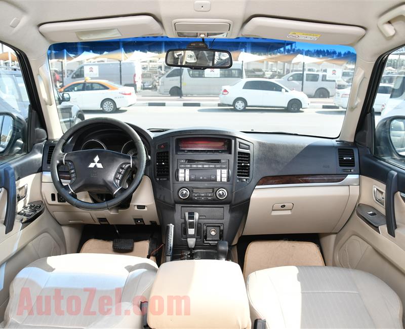 MITSUBISHI PAJERO GLS- 2013- WHITE- 40 000 KM- GCC