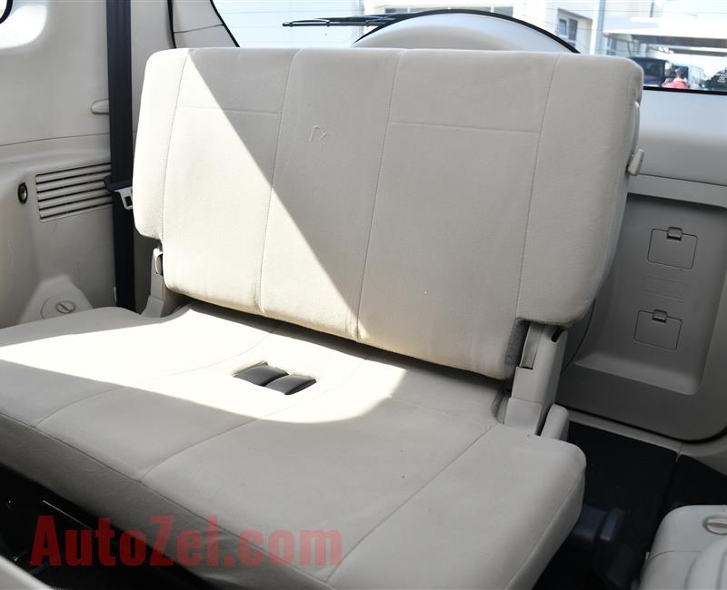 MITSUBISHI PAJERO GLS- 2013- WHITE- 40 000 KM- GCC