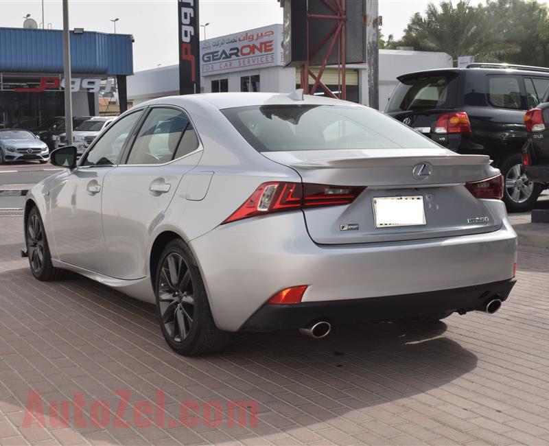 LEXUS IS250- 2015- SILVER- 30 000 KM- US SPECS