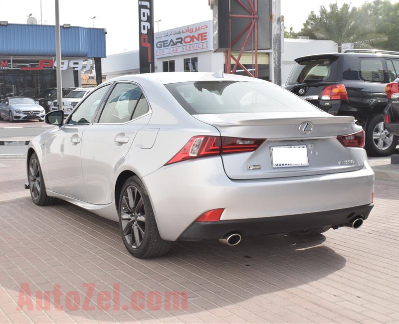 LEXUS IS250- 2015- SILVER- 30 000 KM- US SPECS