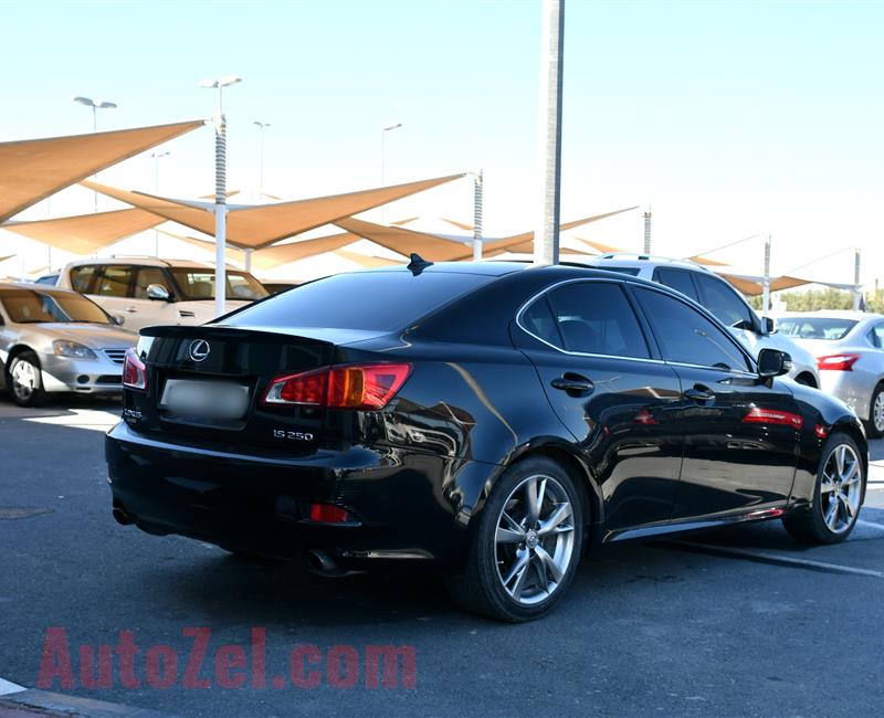 LEXUS LS250- 2010- BLACK- 80 000 KM- AMERICAN SPECS