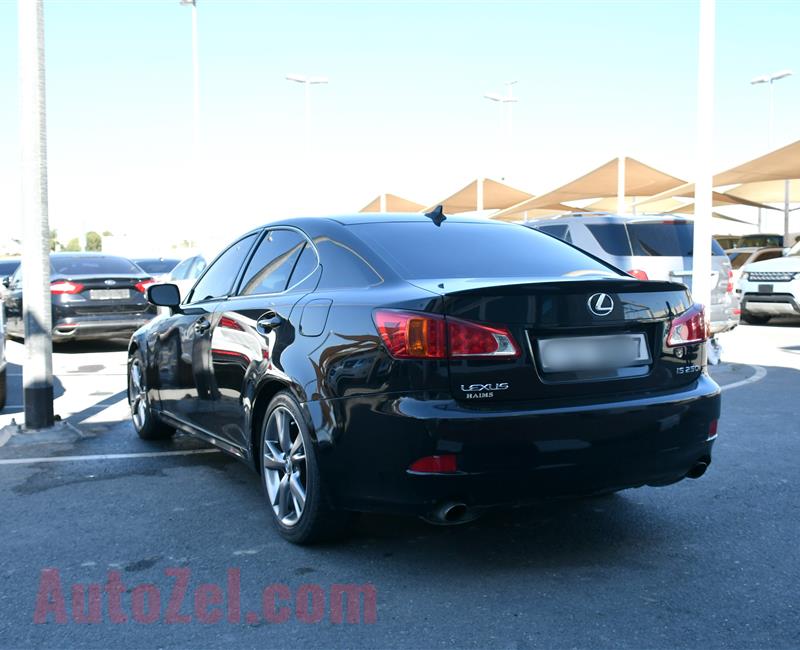 LEXUS LS250- 2010- BLACK- 80 000 KM- AMERICAN SPECS