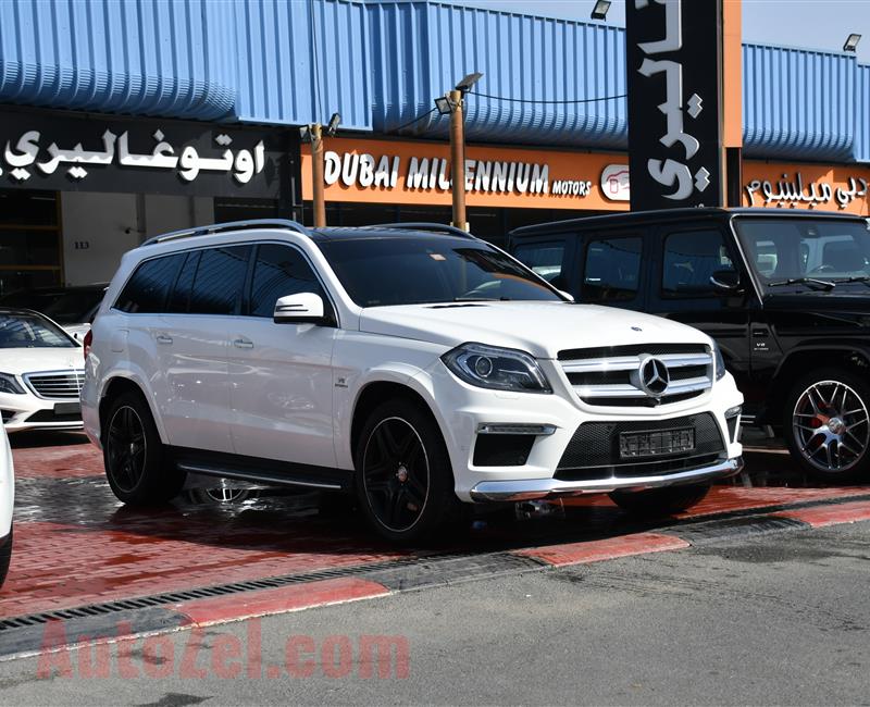 MERCEDES-BENZ GL500- 2015- WHITE- 90 000 KM- GCC SPECS