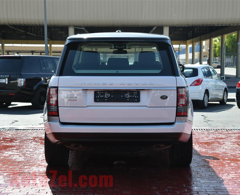 RANGE ROVER VOGUE SUPERCHARGED- 2014- WHITE- 120 000 KM- GCC SPECS