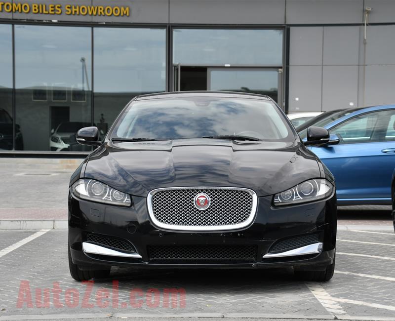 JAGUAR XF- 2014- BLACK- 110 000 KM- GCC