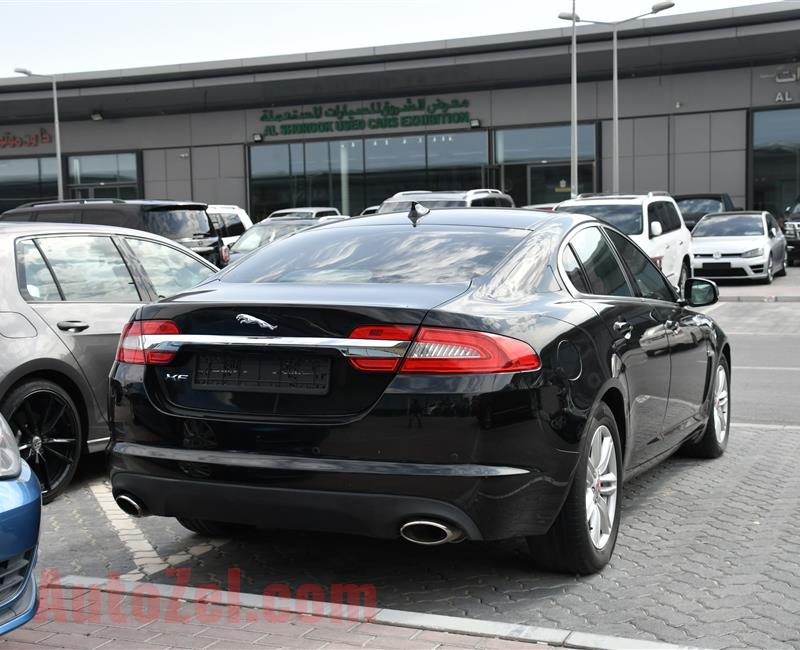 JAGUAR XF- 2014- BLACK- 110 000 KM- GCC