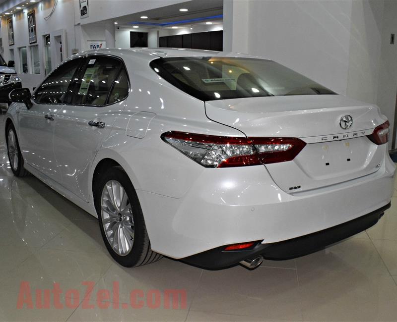 toyota camry model 2019 -  white - zero km - v6 - gcc 