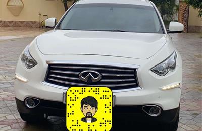 للبيع انفنتي QX70  مديل 2015 تجييكات الوكاله واخر سيرفس ع...