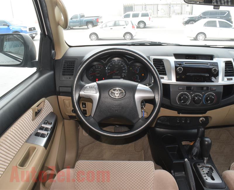 TOYOTA FORTUNER- 2014- WHITE- 145 000 KM- GCC SPECS