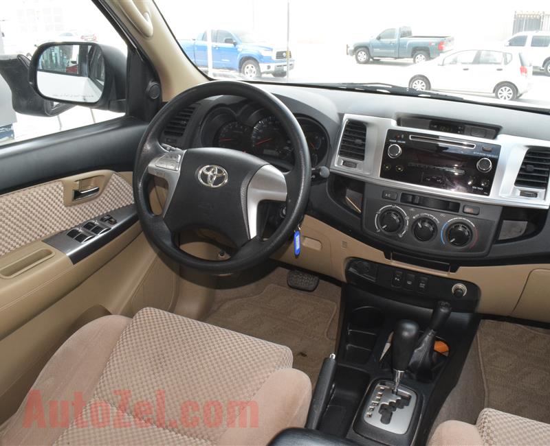 TOYOTA FORTUNER- 2014- WHITE- 145 000 KM- GCC SPECS