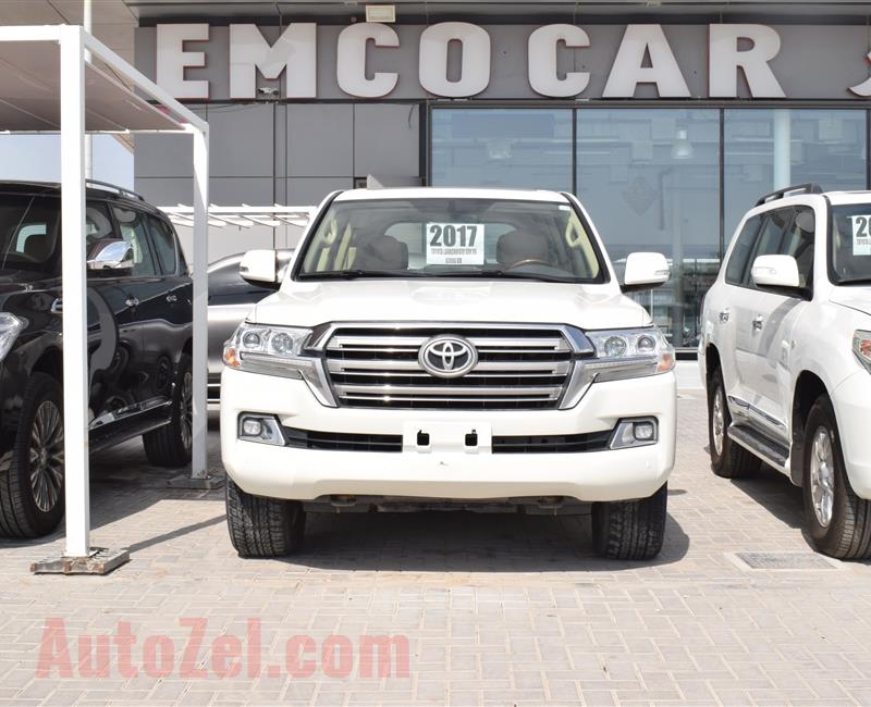 TOYOTA LAND CRUISER- 2017- WHITE- 63 000 KM- GCC SPECS