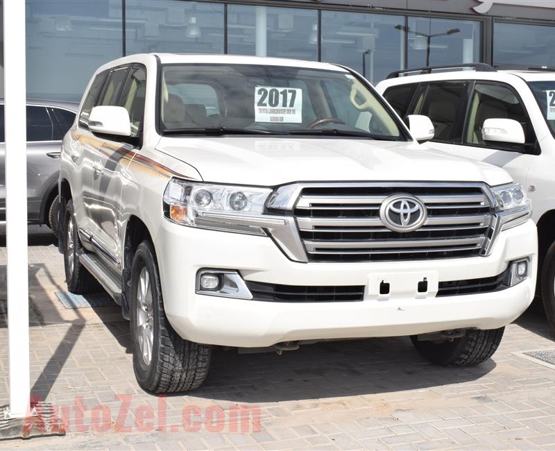 TOYOTA LAND CRUISER- 2017- WHITE- 63 000 KM- GCC SPECS