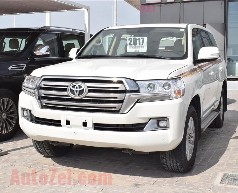 TOYOTA LAND CRUISER- 2017- WHITE- 63 000 KM- GCC SPECS