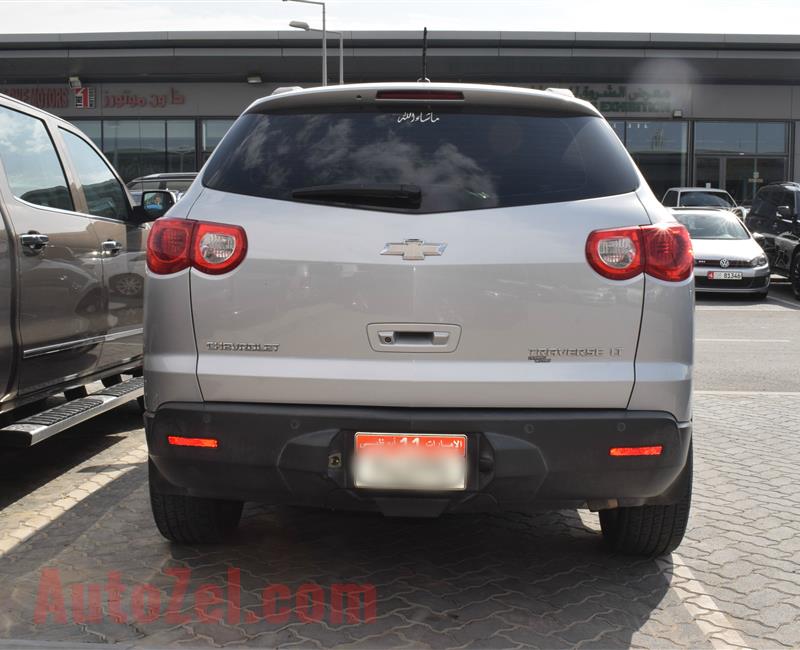 CHEVROLET TRAVERSE LT- 2012- SILVER- 196 000 KM- GCC