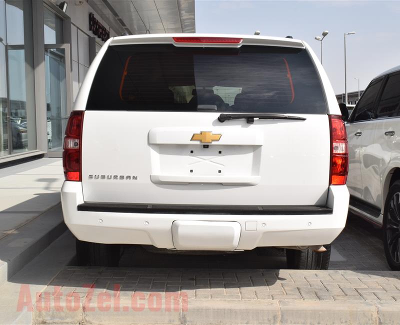 CHEVROLET SUBURBAN- 2013- WHITE- 236 000 KM- GCC