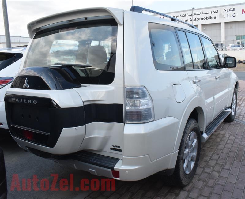 MITSUBISHI PAJEERO- 2016- WHITE- 51 000 KM- GCC SPECS