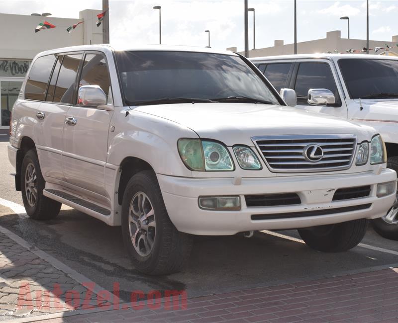 LEXUS LX470- 2004- WHITE- 262 000 KM- GCC