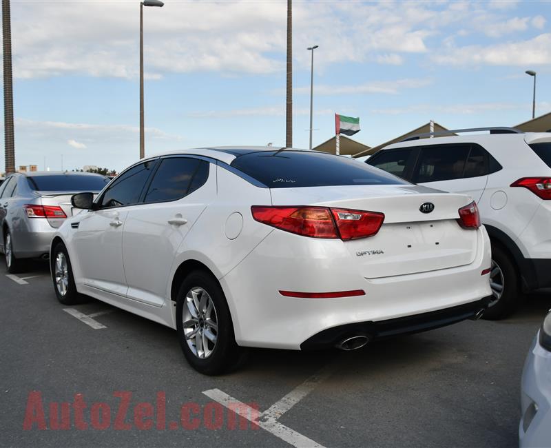 KIA OPTIMA- 2015- WHITE- 210 000 KM- GCC