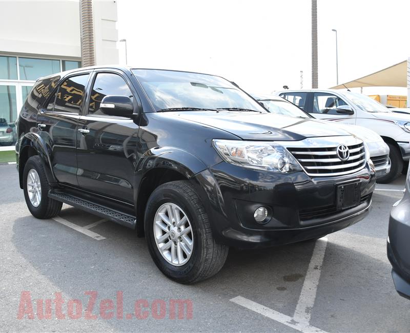 TOYOTA FORTUNER- 2013- BLACK- 231 000 KM- GCC