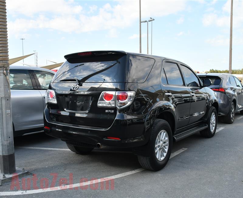 TOYOTA FORTUNER- 2013- BLACK- 231 000 KM- GCC