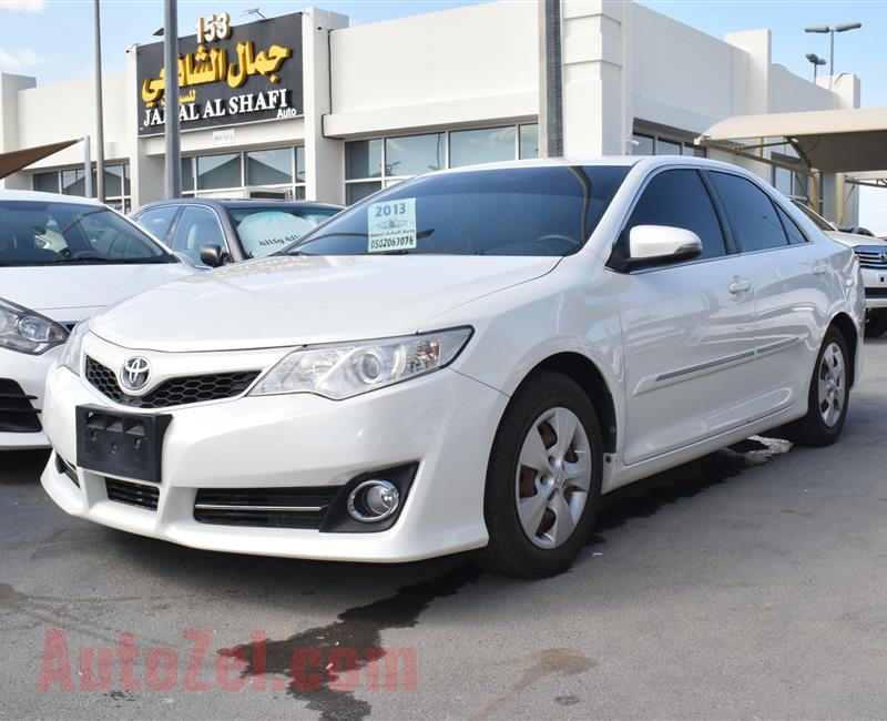 toyota camry model 2013 - white -125000 km - v4 - gcc 