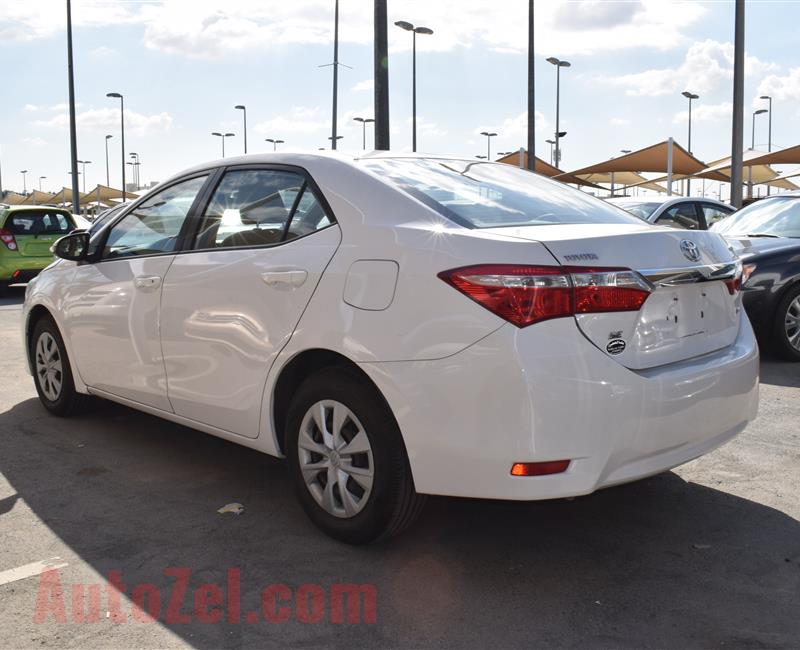 toyota corolla model 2015 - white - 89,000 km - white -v4 - gcc 