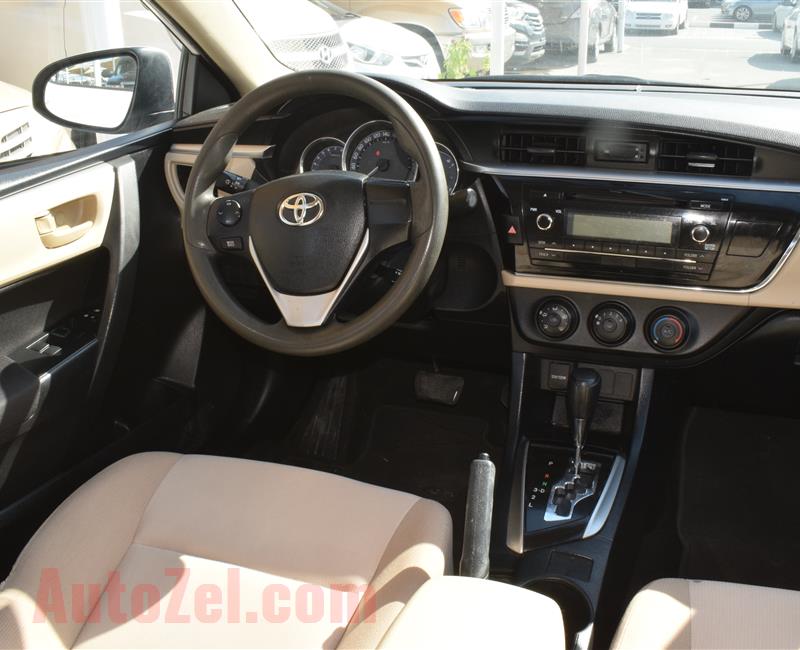 toyota corolla model 2015 - white - 89,000 km - white -v4 - gcc 