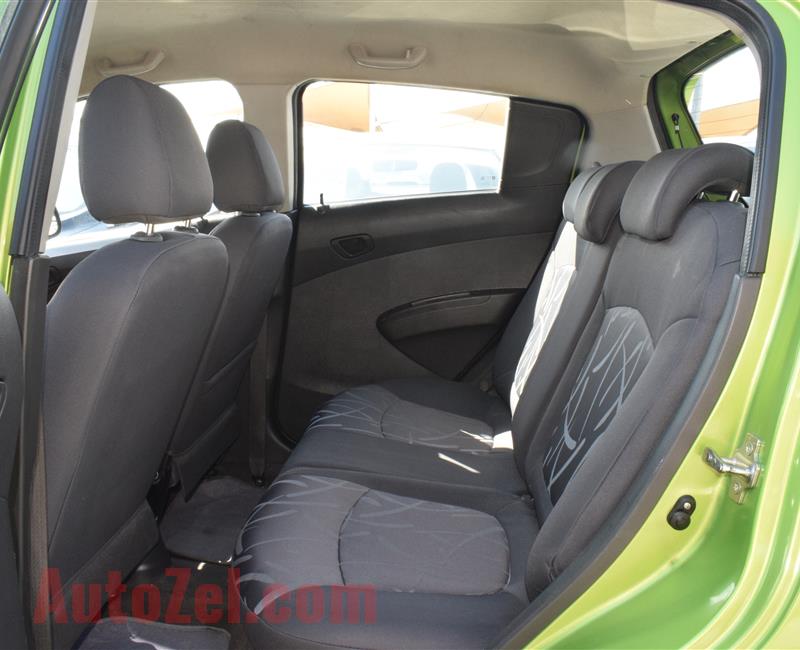 CHEVROLET SPARK MODEL 2015 - GREEN - 100000 KM - V4 - GCC 