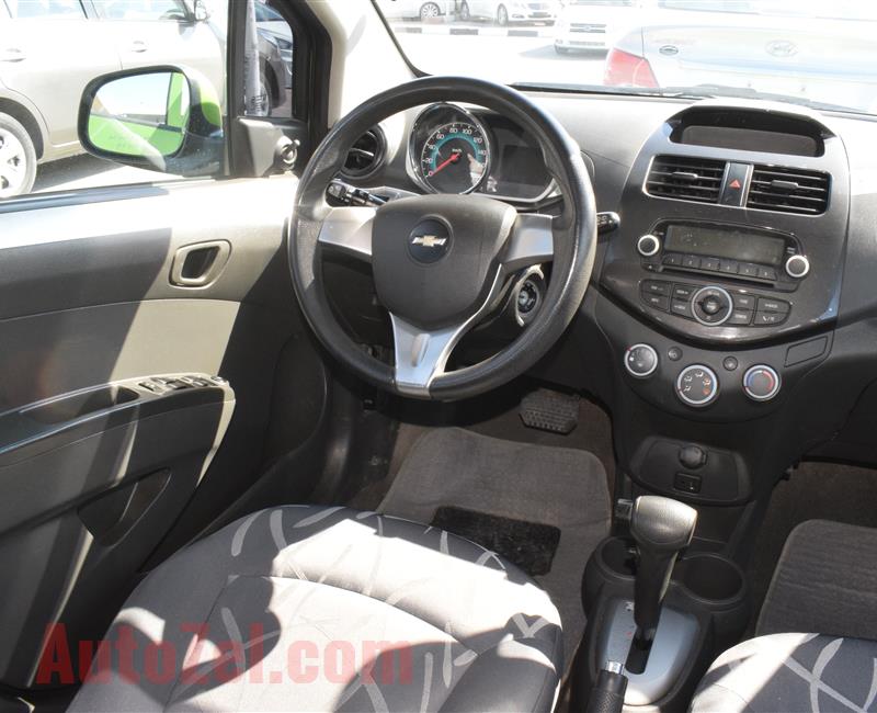 CHEVROLET SPARK MODEL 2015 - GREEN - 100000 KM - V4 - GCC 