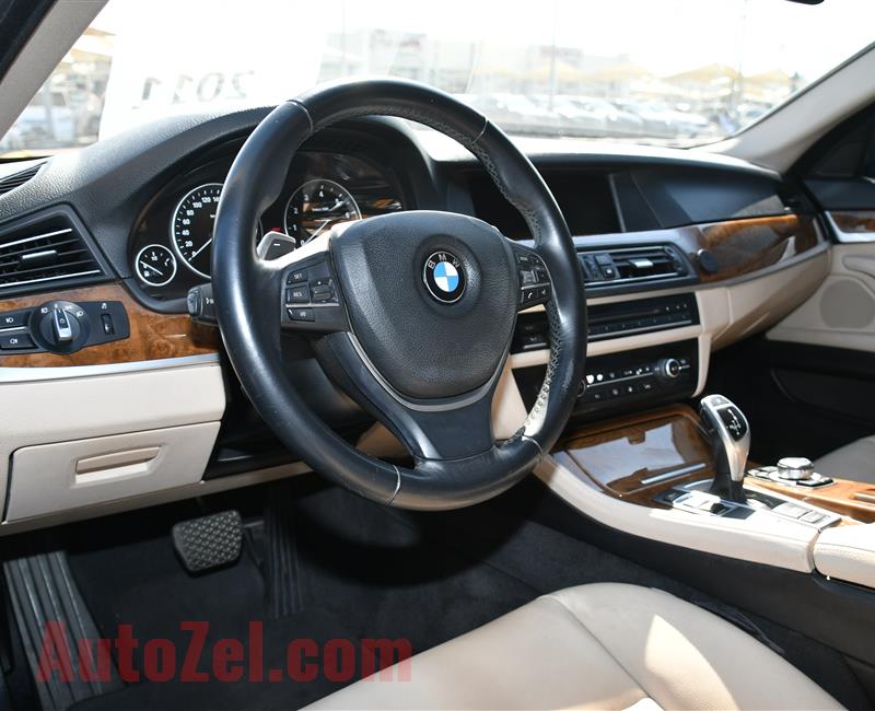 BMW 535i MODEL 2011 - WHITE - 179000 KM - V6 - GCC 