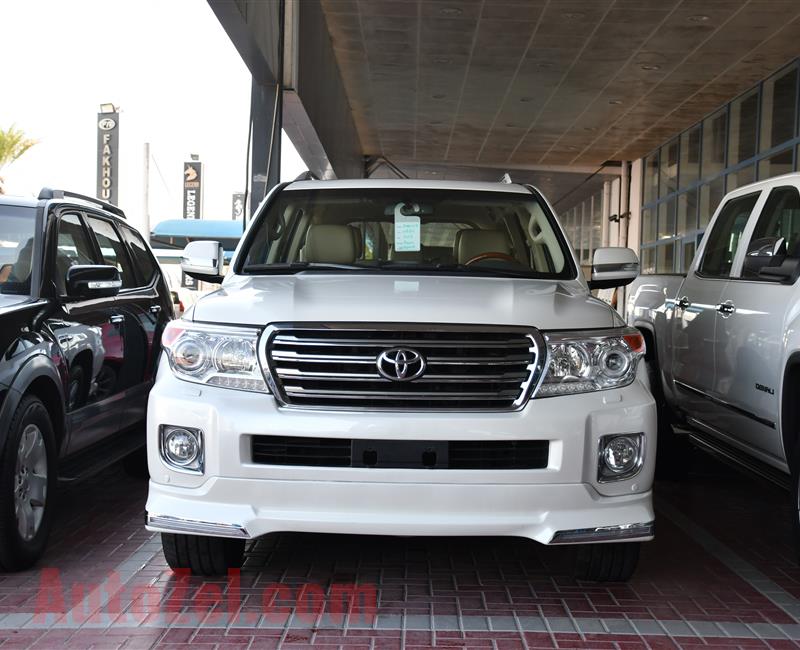 LAND CRUISER GXR V8- 2015- WHITE- 130 000 KM- GCC SPECS