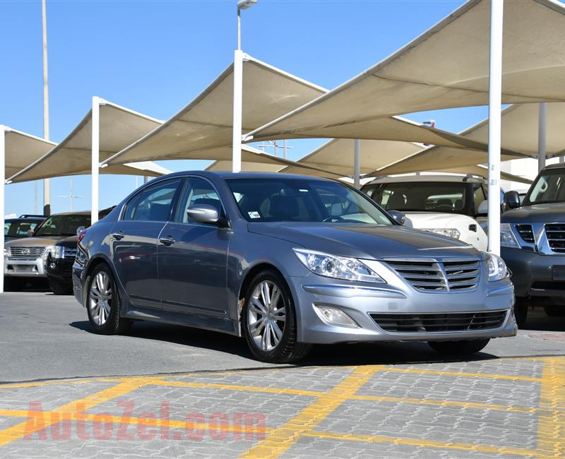 HYUNDAI GENESIS- 2014- GRAY- 217 000 MILES- AMERICAN SPECS- CALL FOR PRICE