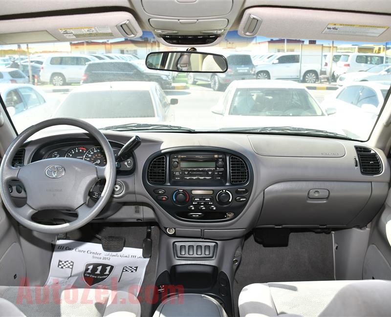 TOYOTA SEQUIOA- 2006- GRAY- 42 000 MILES- AMERICAN SPECS