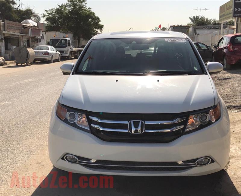 2017 Honda Odyssey EXL White Full Option For Sale