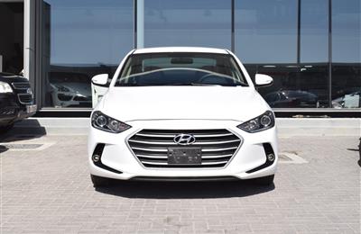 HYUNDAI ELANTRA- 2017- WHITE- 56 000 KM- GCC SPECS