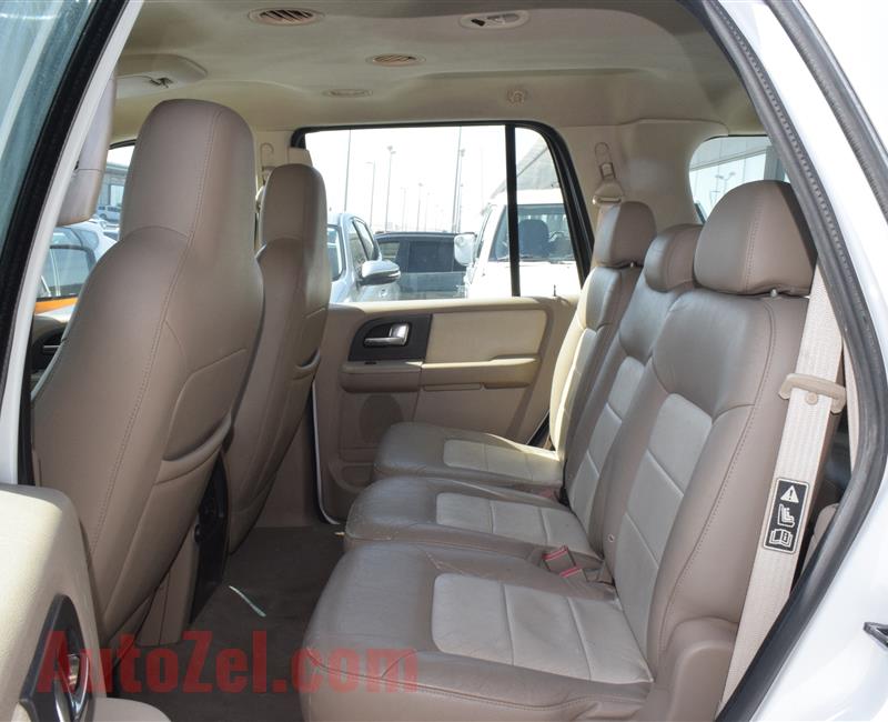 FORD EXPEDITION- 2003- WHITE- 300 000 KM- GCC SPECS