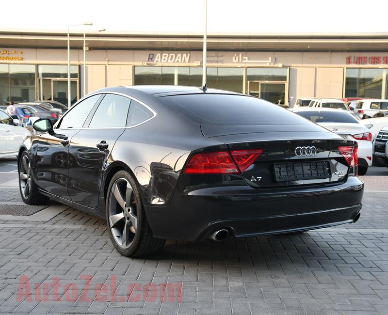 AUDI A7 3.0 T MODEL 2011 GREY  - 190,000 KM - V6 - GCC 