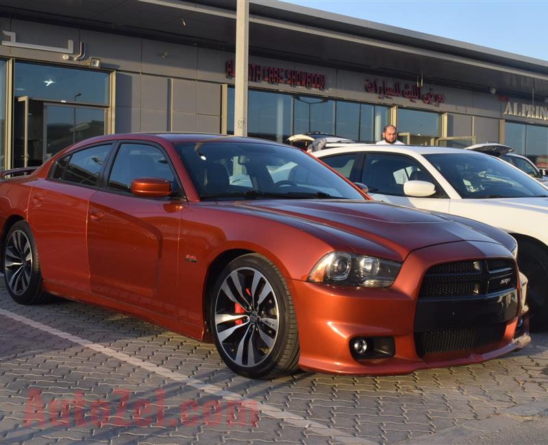 DODGE CHARGER SRT- 2013- ORANGE- 200 000 KM- GCC SPECS